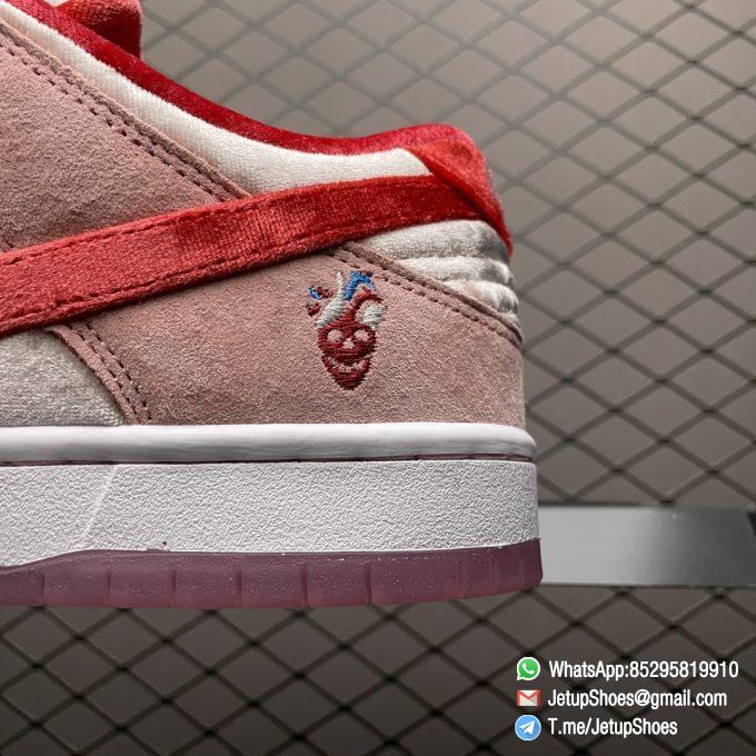 RepSneakers StrangeLove x Dunk Low SB Valentines Day SKU CT2552 800 6